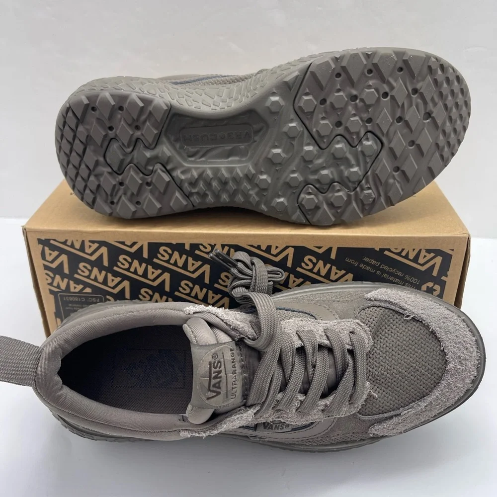 Vans WMN Mte Ultrarange Neo Vr3
Mono Bungee Cord
VN000CWE9JC Sneakers - Picture 5 of 16